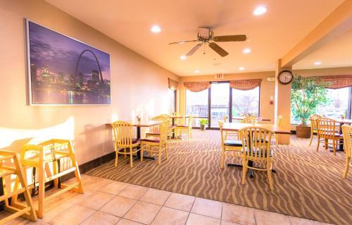Hotel Chateau Inn & Suites Cuba Missouri