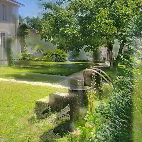 Bed & Breakfast Maison D'h�tes Lassaubatju