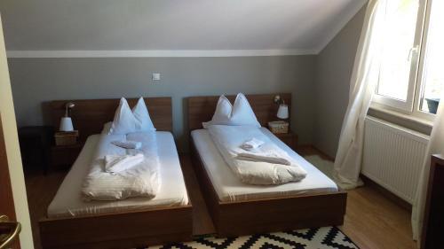 Hostal Pensiune Restaurant La Cassa
