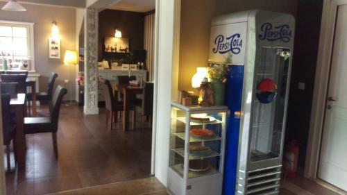 Hostal Pensiune Restaurant La Cassa