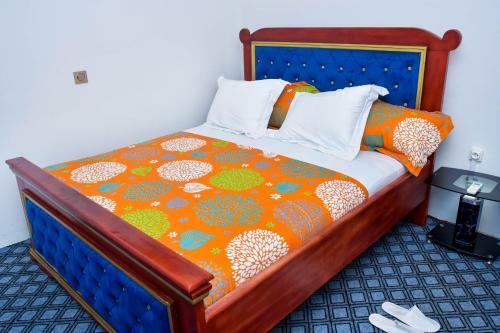 Apartamento Mak�p� (Douala): La Maryliz Bel Appartement Meubl�