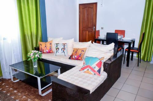 Apartamento Mak�p� (Douala): La Maryliz Bel Appartement Meubl�