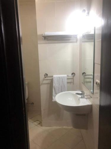 Amazing View Apartment In Golf Porto Marina.