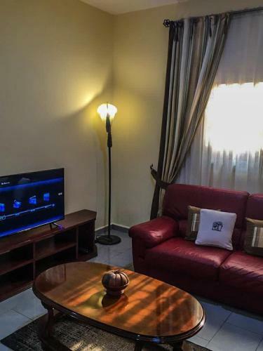 Maison Meubl�, Tr�s Bon Standing - Moume, Bafang