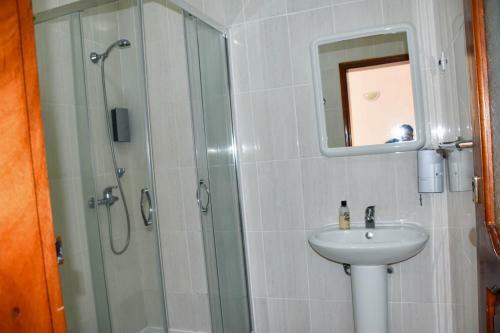 Hotel Residencial Vitoria