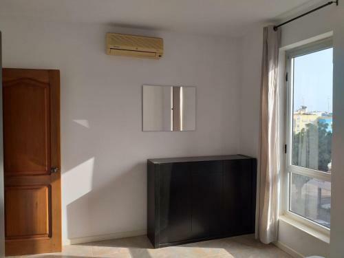 Bright Apartment In The Town Center