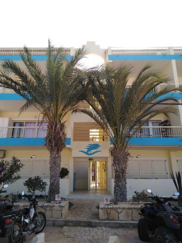 Studio Apartments With Swimming Pool