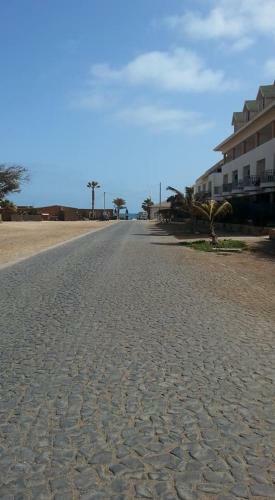 Bright Apartment Second Beach Line