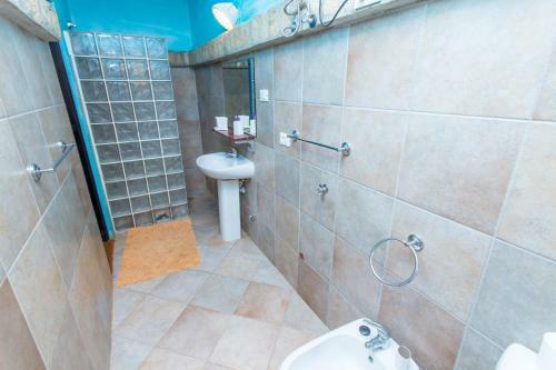 Bed & Breakfast Surfactivity Guest House