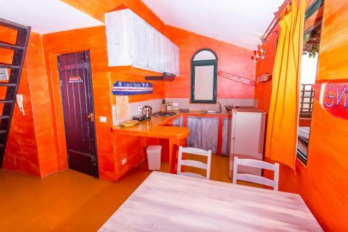 Bed & Breakfast Surfactivity Guest House