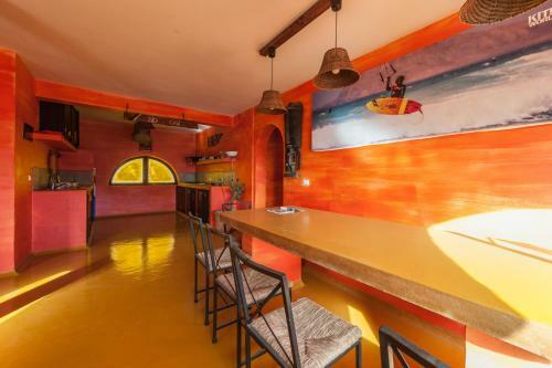Bed & Breakfast Surfactivity Guest House