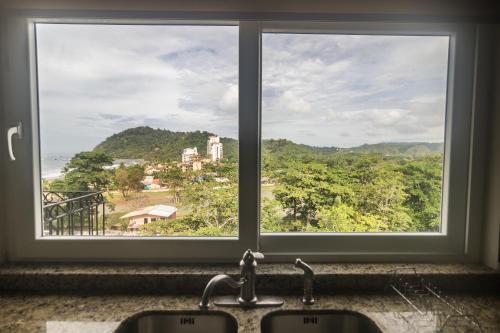 Luxurious Ocean View Apartment Acqua 703