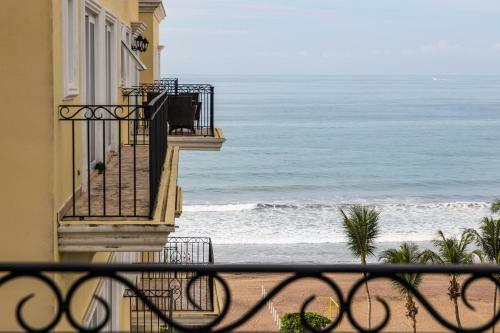 Luxurious Ocean View Apartment Acqua 703
