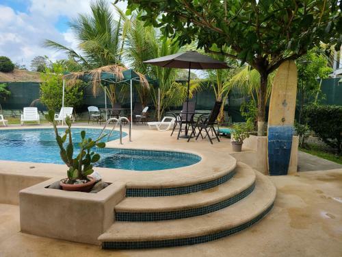 Hostal Jaco Bungalow, Remote Workers, Wifi-ac-pool