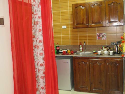 Apartments "1000 And 1 Night" Redsealine
