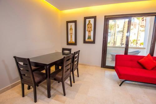 Private Apartment At Ancient Sands Resrot