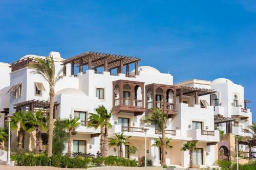 Private Apartment At Ancient Sands Resrot