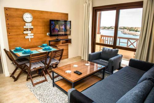 Apartamento El Gouna Luxurious 2br + Pool, Lagoon View In Sabina