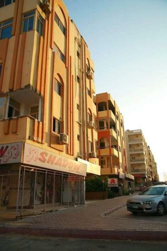Apartment With Separate Entrance Near Arabia Hotel