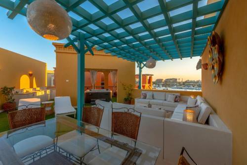 Heated Jacuzzi 2br Apartment On Yacht View
