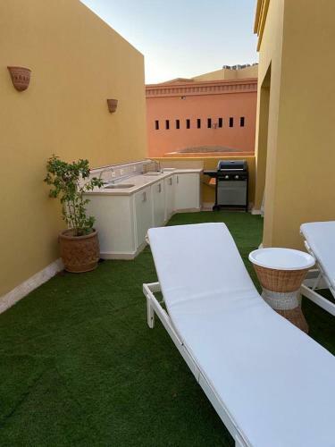Heated Jacuzzi 2br Apartment On Yacht View