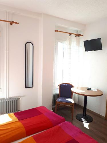 Hostal Hotel Garni Battello