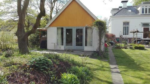 Bed & Breakfast Tuinhuis