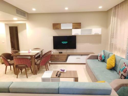 Mangrove 2 Bedroom
