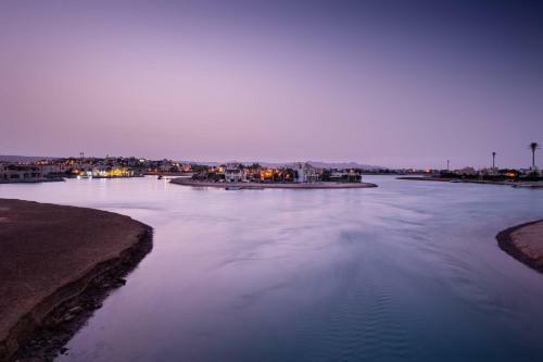 Apartamento Vogue & Idyllic 2 Bdr Mangroovy Free Pool & Beach Access