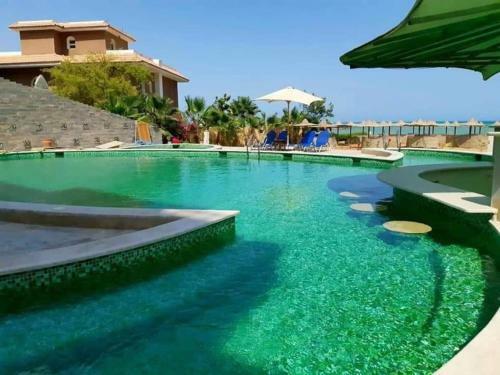 Immaculate 1-bed Apartment In Hurgada First Line!
