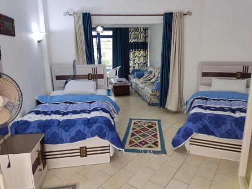 Apartamento 2 Bed Rooms, Garden&sea View, First Floor , Family Only??? ??? ?????