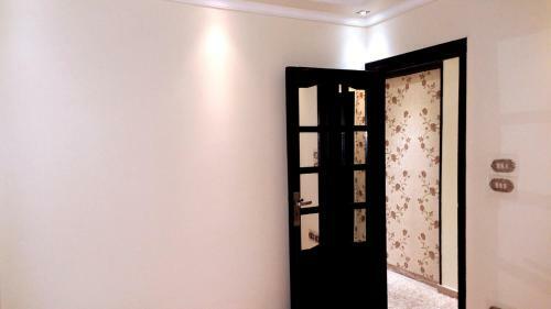 Hostal Private Room In Apartment With Sea & Hilton View