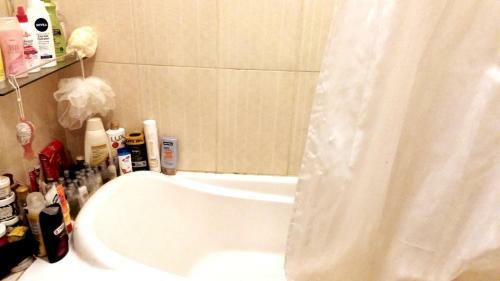 Hostal Private Room In Apartment With Sea & Hilton View