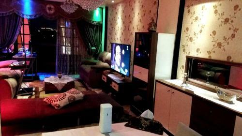 Hostal Private Room In Apartment With Sea & Hilton View