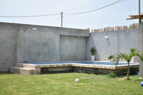 Linda Casa de Estreno En Col�n Con Piscina