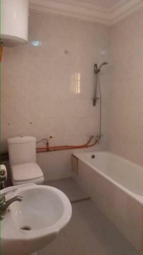 Hostal Gam Properties Guest House