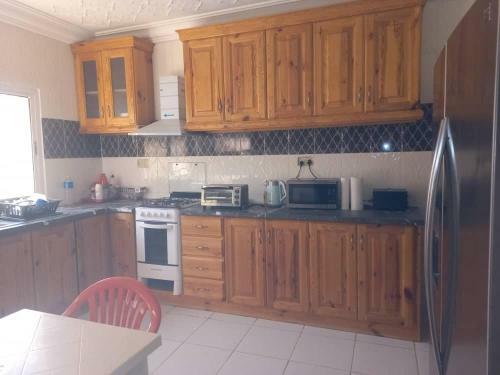 Hostal Gam Properties Guest House
