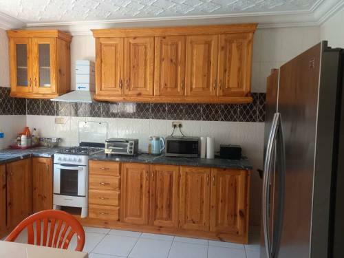 Hostal Gam Properties Guest House