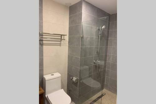 Forest View Luxury Apartment In 3mins Walk To Beach Pool View Wifi