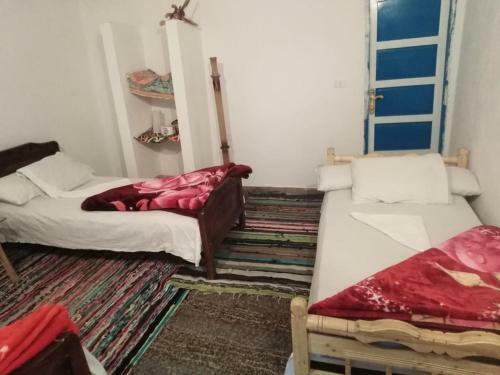 Hostal Tigana Hotel