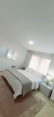 Apartamento Ultra-modern Fully Loaded Luxury Suite, Cantonments-labone