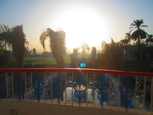 Moon Valley Apartments