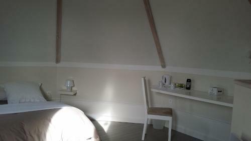 Bed & Breakfast Table Et Chambres D'h�tes Le Colombier