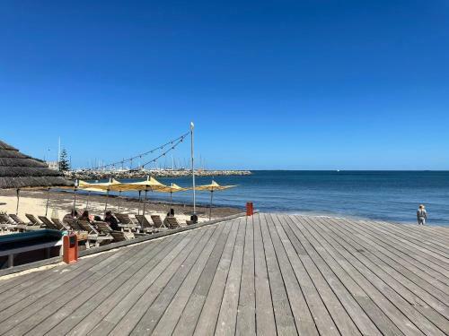 Apartamento Lily?s Quarters - West End Hidden Gem