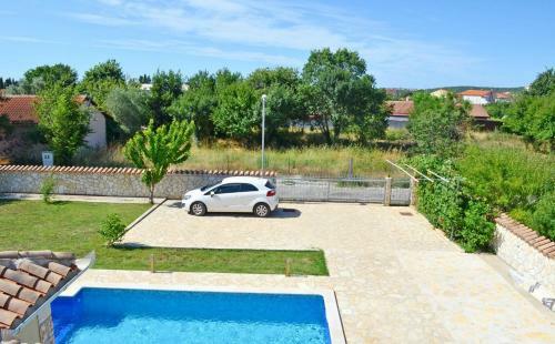 Villa Mary - With Pool