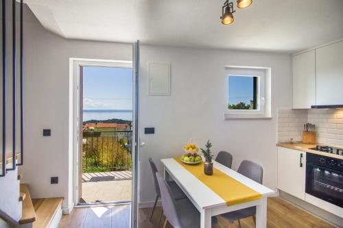 Holiday House Kleme