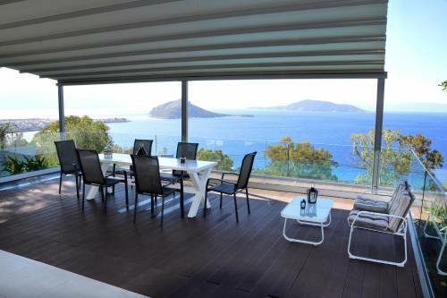 Sunset Dream - Villa With Unique Views And Pool