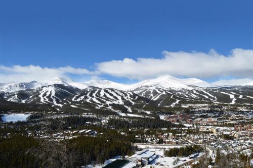 Mountian View Condo Unit S303