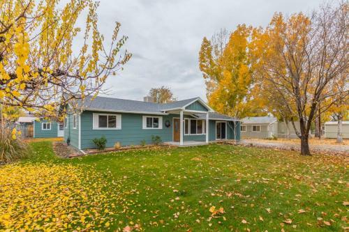 Sapphire II - Cozy, Single Level Home With Covered Patio And Pets Welcome