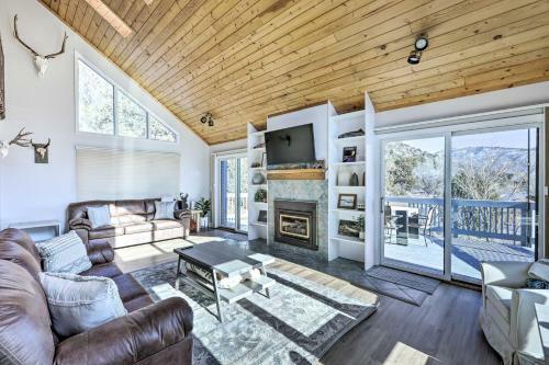 Serene Glenwood Springs Home With Viewing Deck!